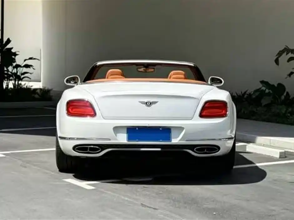 Continental GT 4.0 T GTC V8
