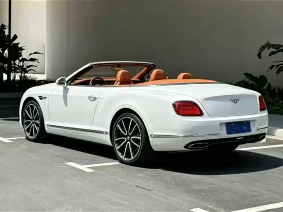 Continental GT 4.0 T GTC V8