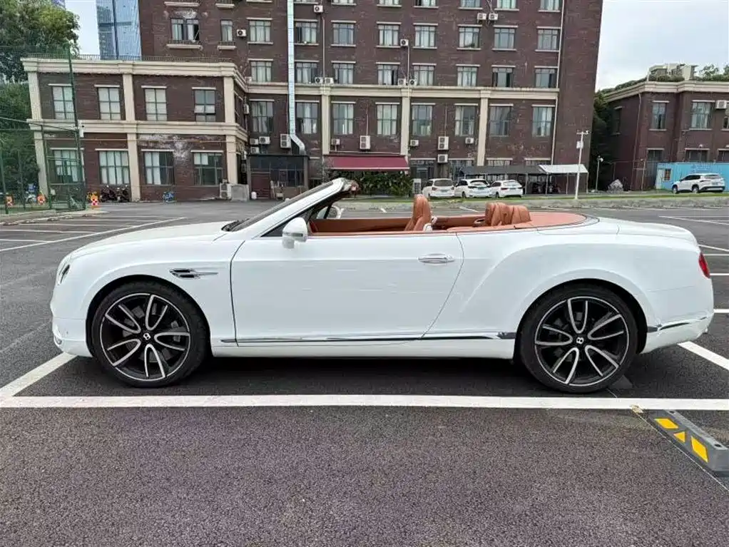 Continental GT 4.0 T GTC V8