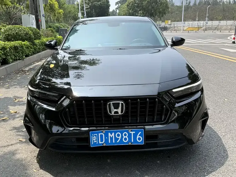 Honda Inspire 260 TURBO Elegant