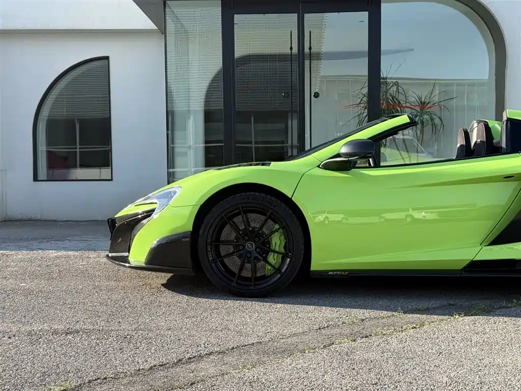 McLaren 12 C 3.8 T COUPE