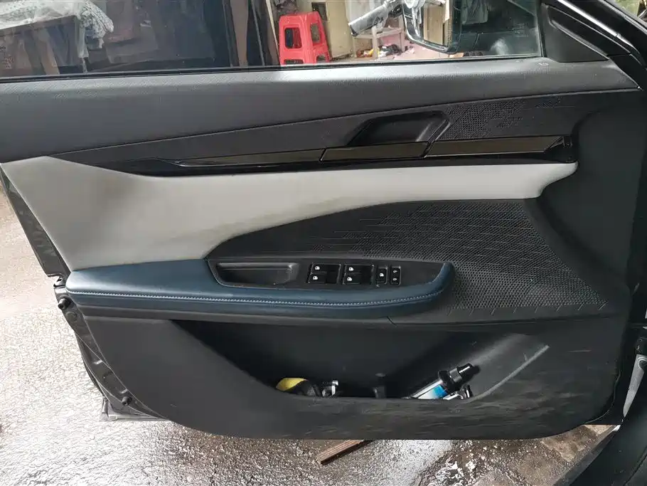 Changan UNI-V iDD Smart Electric iDD 1.5 T 113 km Smart Fun