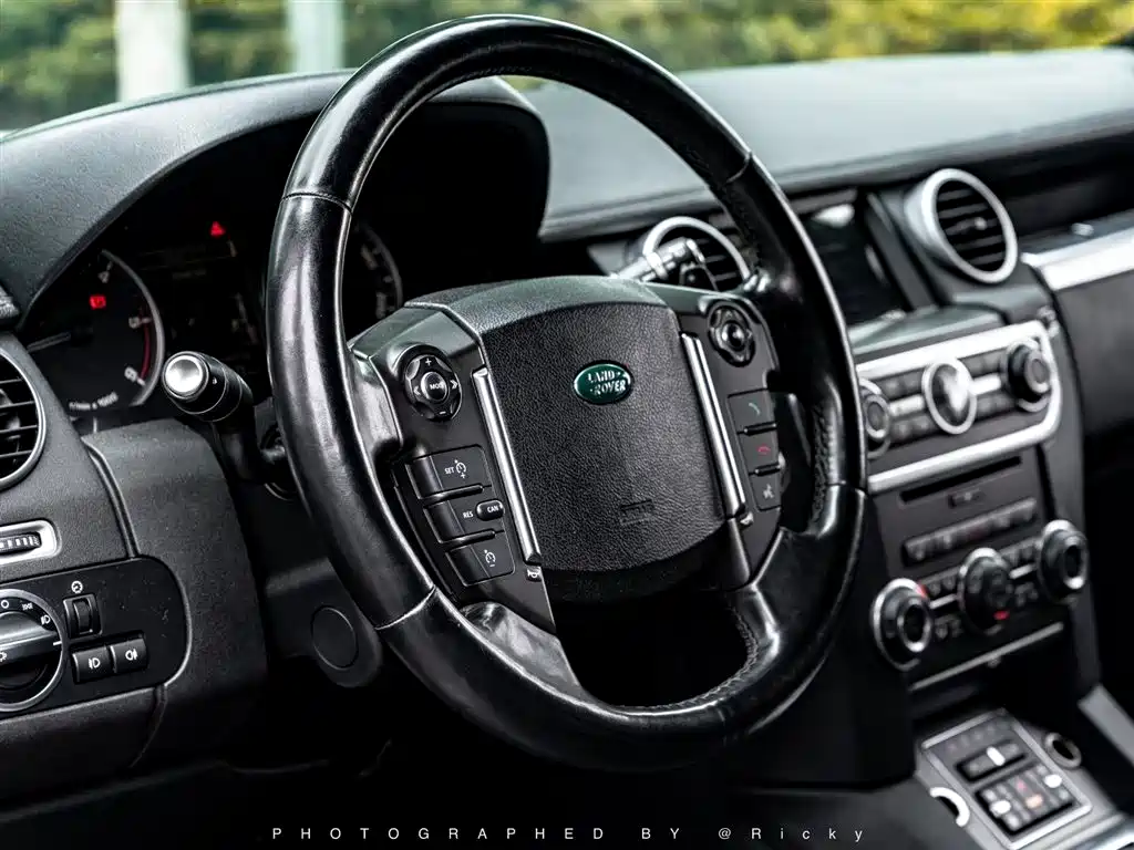 Discovery 3.0 SDV6 HSE Diesel