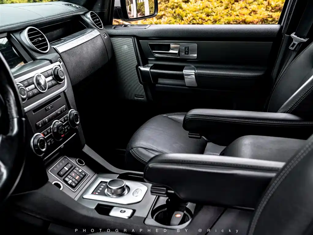 Discovery 3.0 SDV6 HSE Diesel