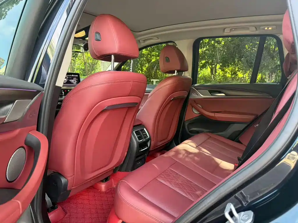 BMW X3 xDrive30 i Leading M Night Package
