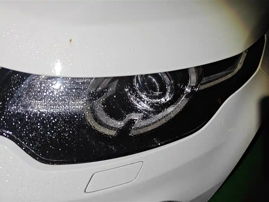 Discovery Sport 2.0 T SE