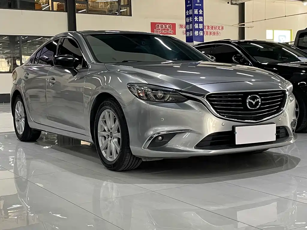 Atenza 2.0 L Blue Sky Luxury CN-V