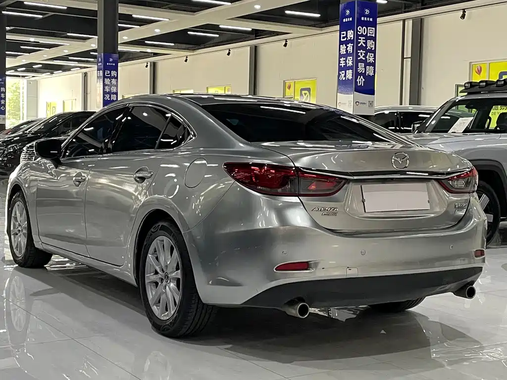 Atenza 2.0 L Blue Sky Luxury CN-V