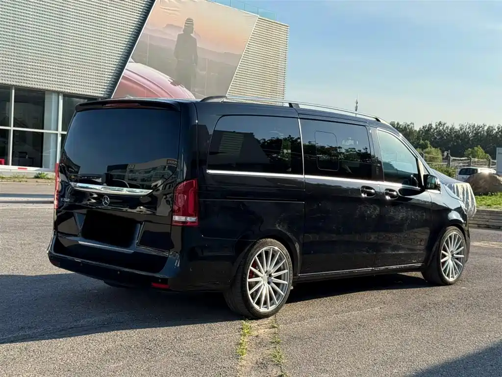 Mercedes-Benz V-Class V 260 Navigator