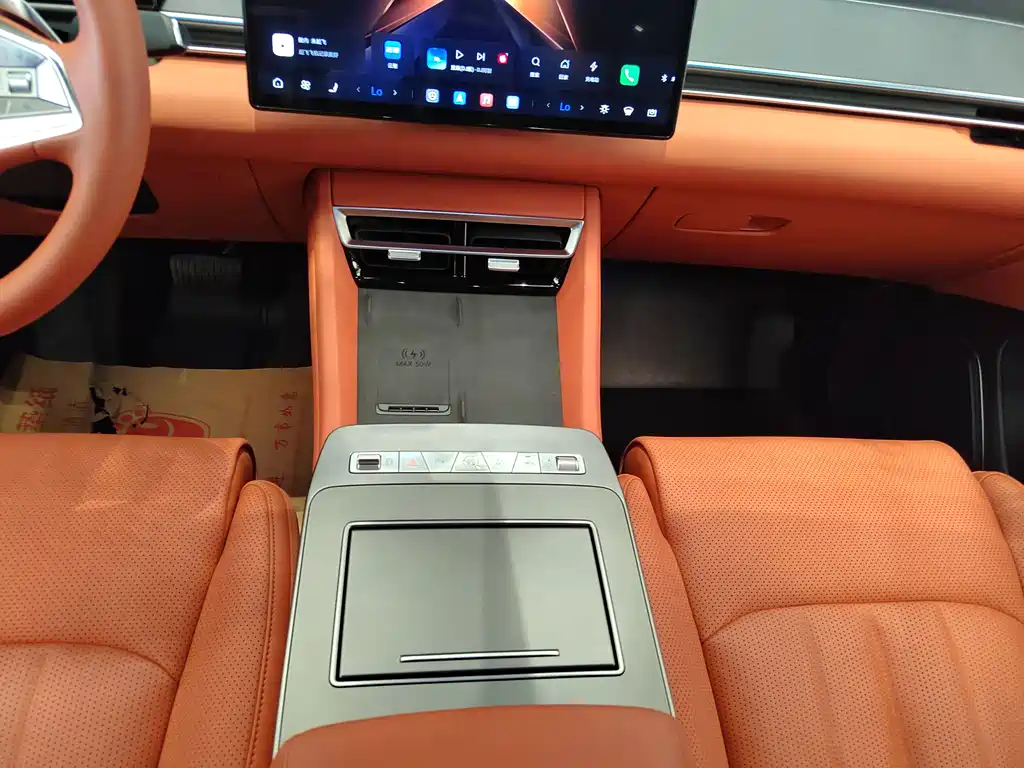 Tang L DM 175 KM Drone Player