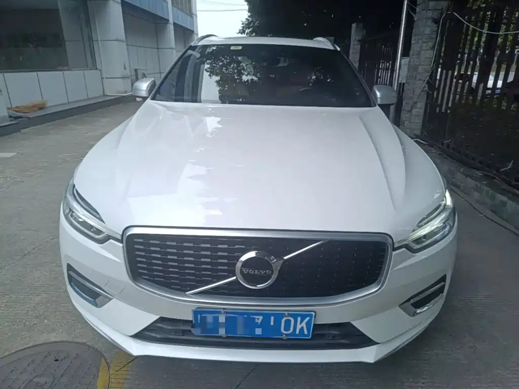 Volvo XC60 T5 4 WD Smart Vision