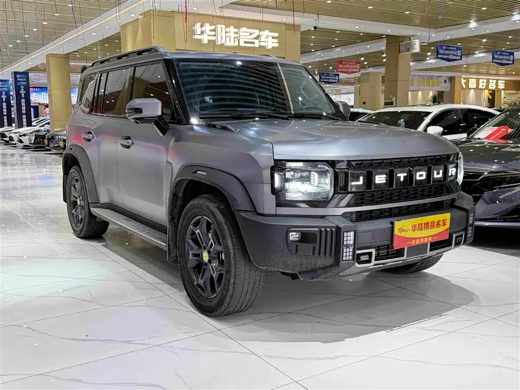 Jetour Traveller 2.0 T 4 WD Cross
