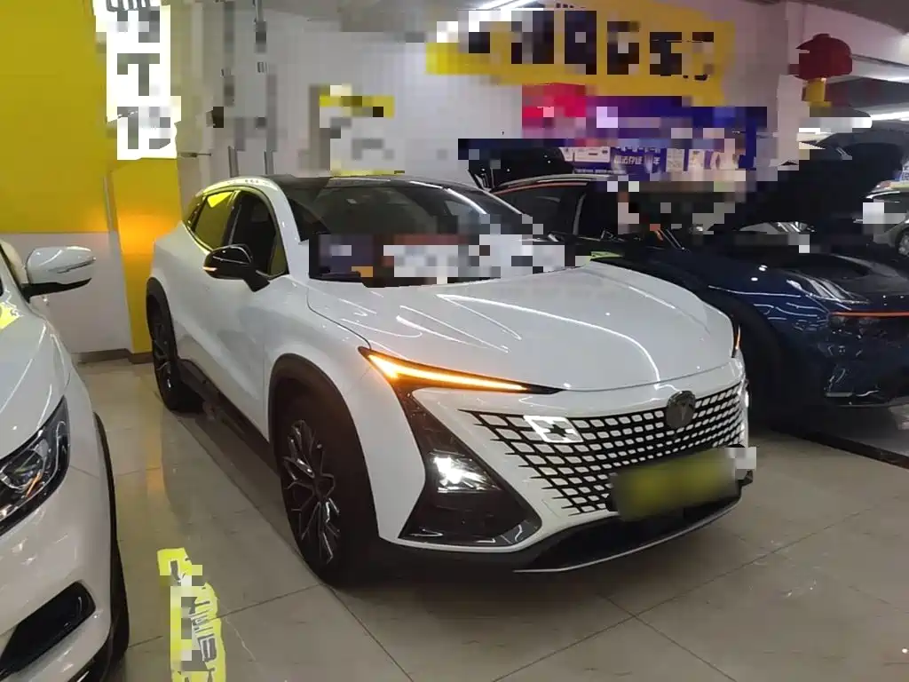 Changan UNI-T 1.5 T Distinguished