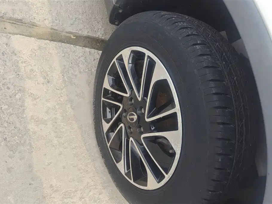 GAC Trumpchi GS4 200 T G-DCT 2 WD Comfort