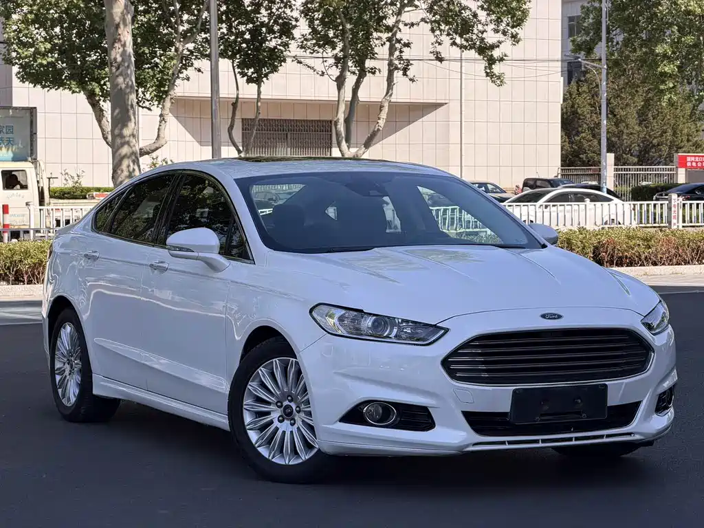 Mondeo 2.0 L GTDi200 Fashion