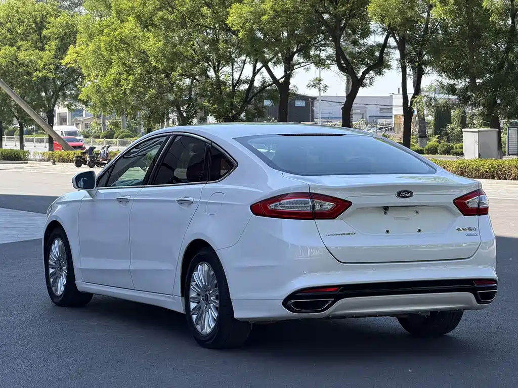 Mondeo 2.0 L GTDi200 Fashion
