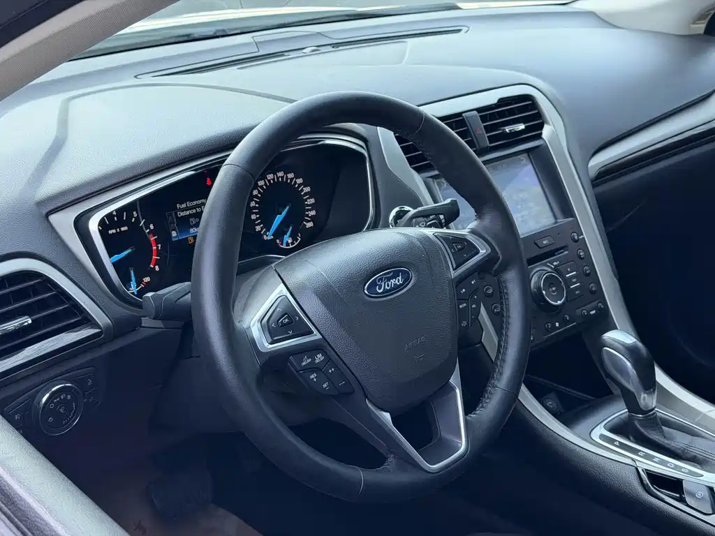 Mondeo 2.0 L GTDi200 Fashion