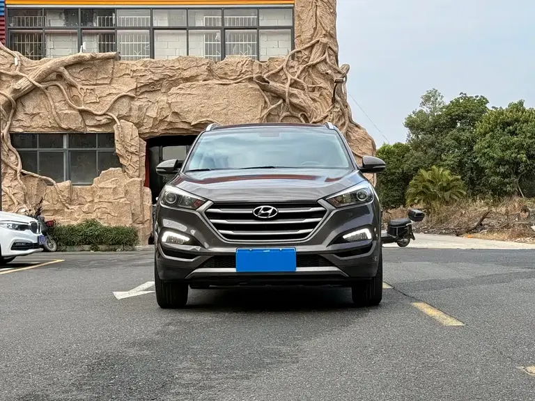 Hyundai Tucson 1.6 T DCT 2 WD Intelligent