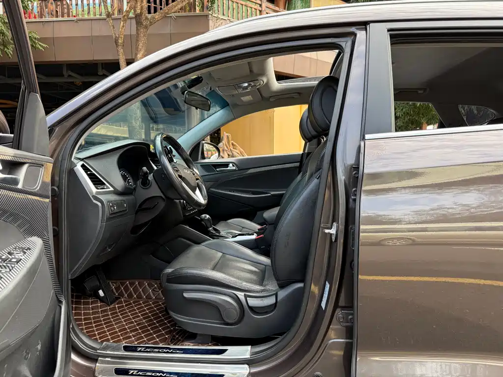 Tucson 1.6 T DCT 2 WD Intelligent