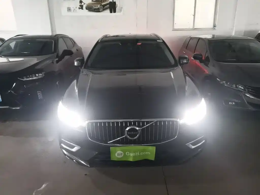 Volvo XC60 T5 4 WD Smart Vision Luxury