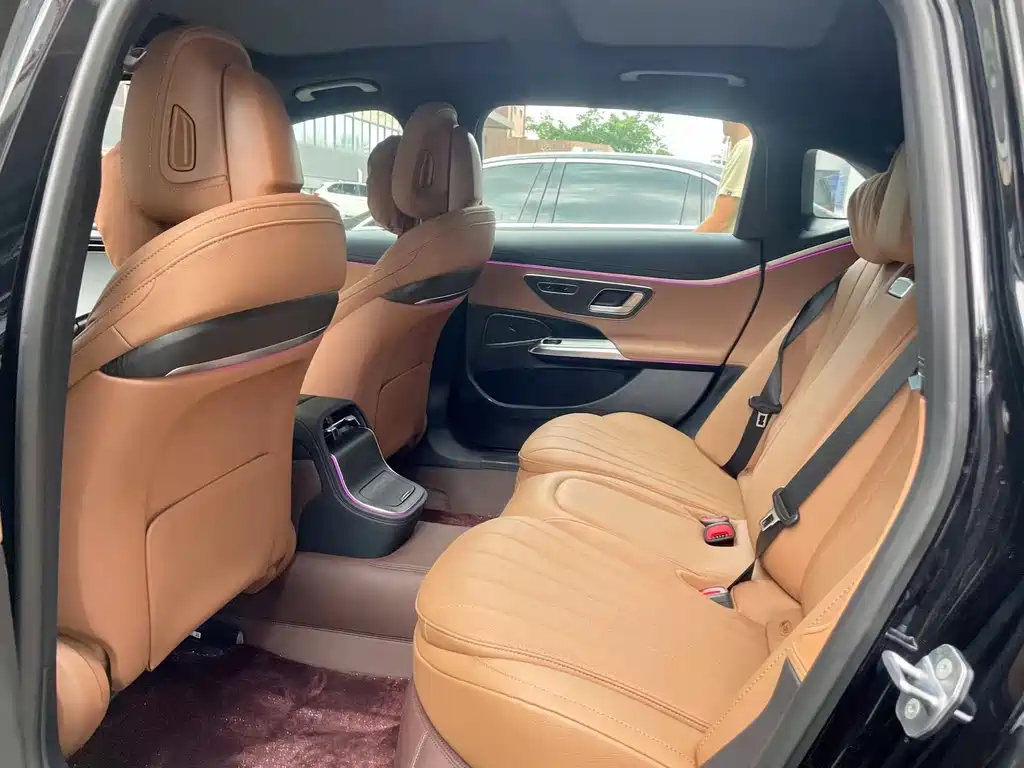 Mercedes-Benz E-Class E 260 L Classic