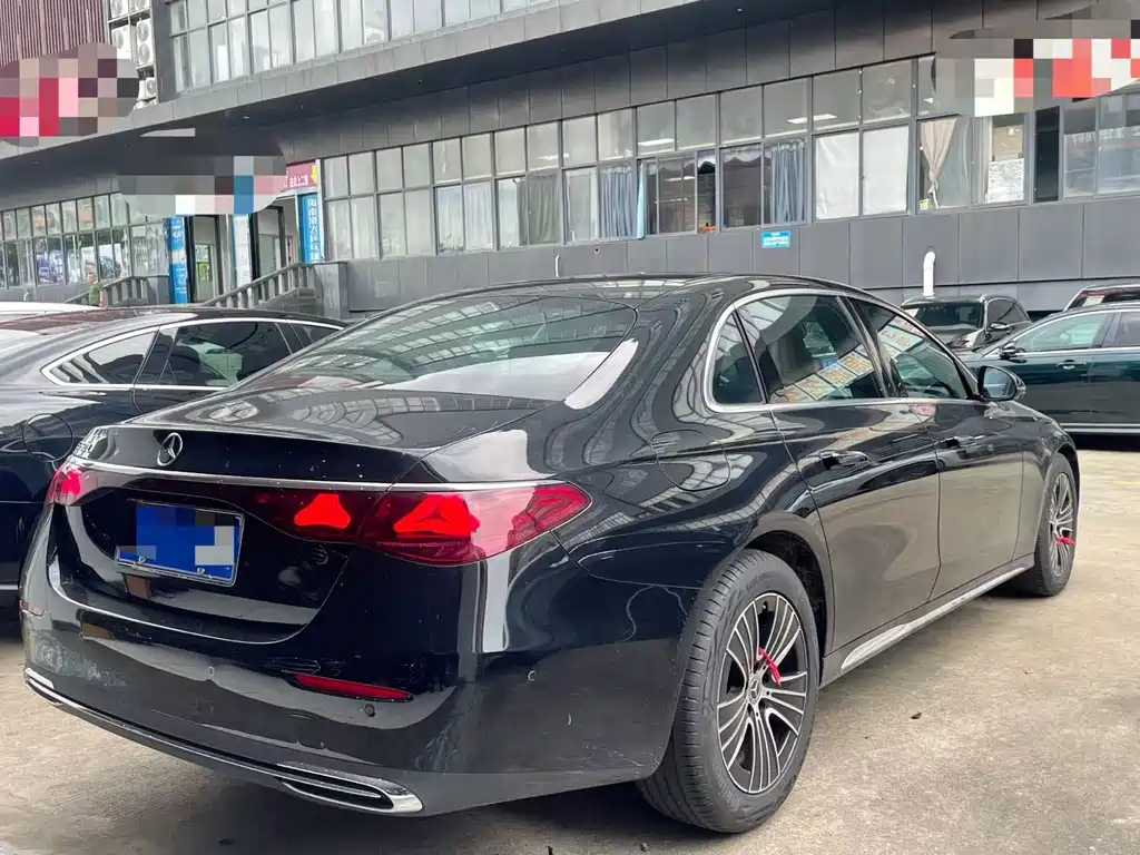 Mercedes-Benz E-Class E 260 L Classic