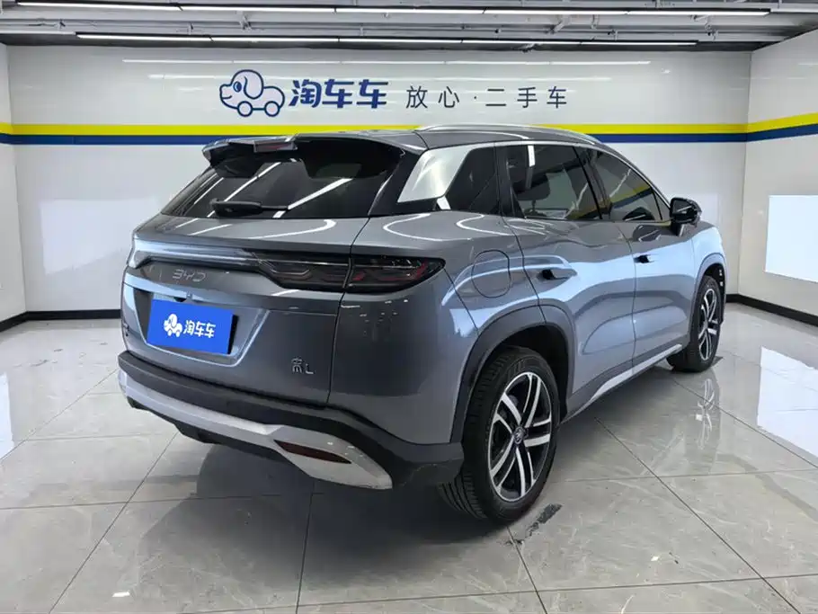 Song L DM-i 112 km Transcend