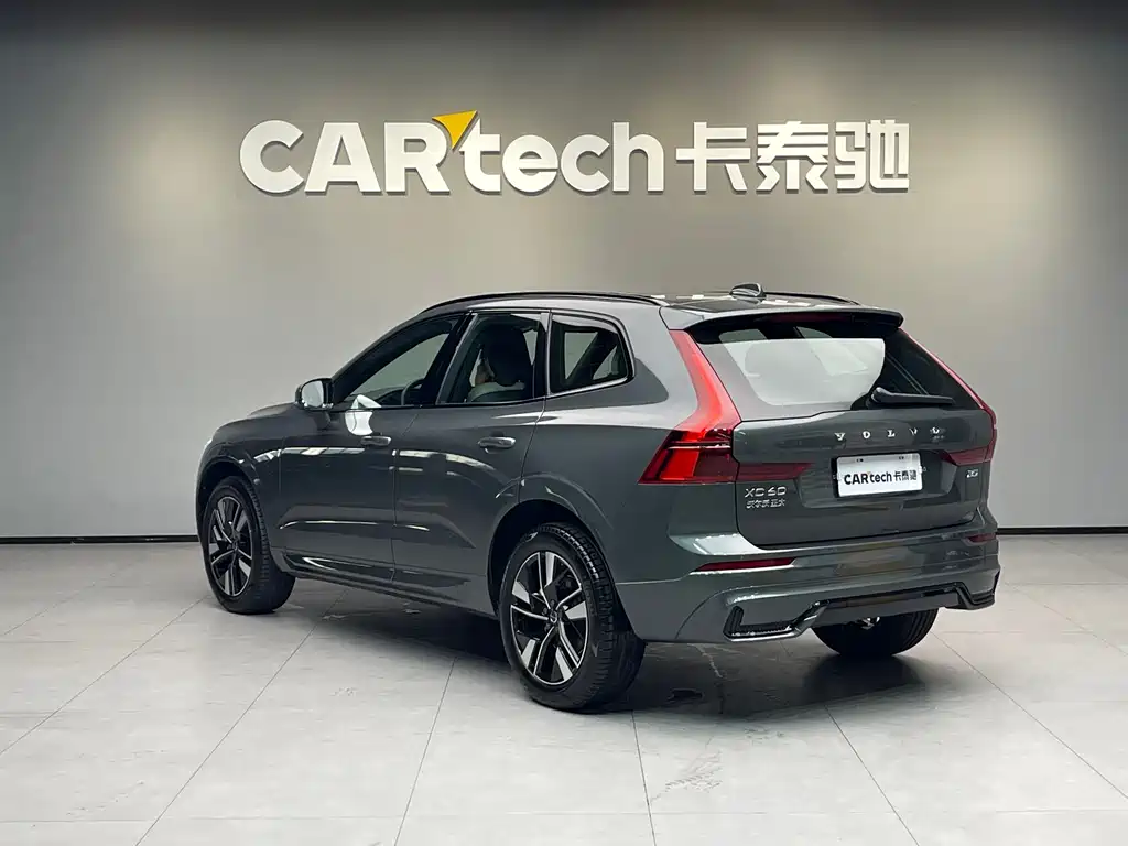 Volvo XC60 B5 4 WD Smart Vision Sport