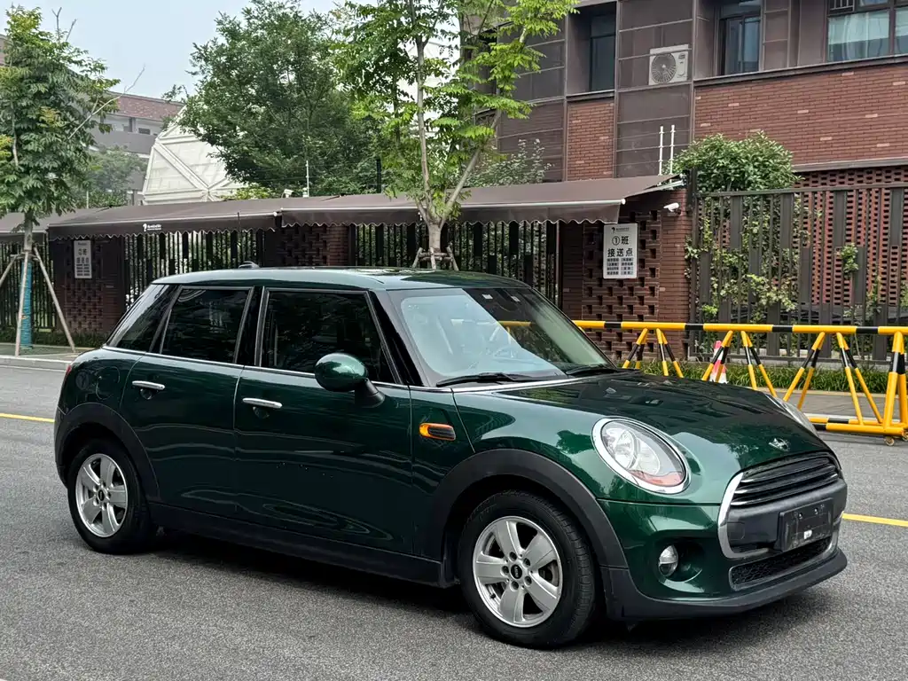 MINI 1.2 T ONE 5-door