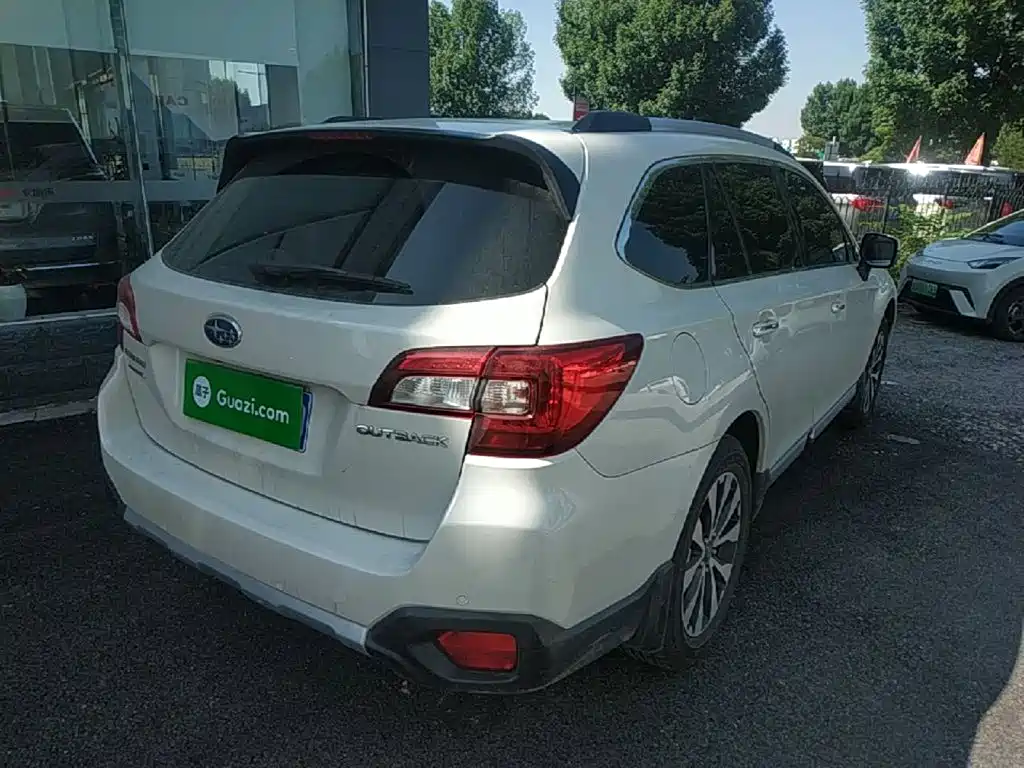 Outback 2.5 i Sport Navigation