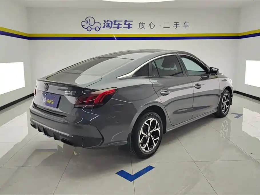 MG5 180 DVVT CVT Youth Style