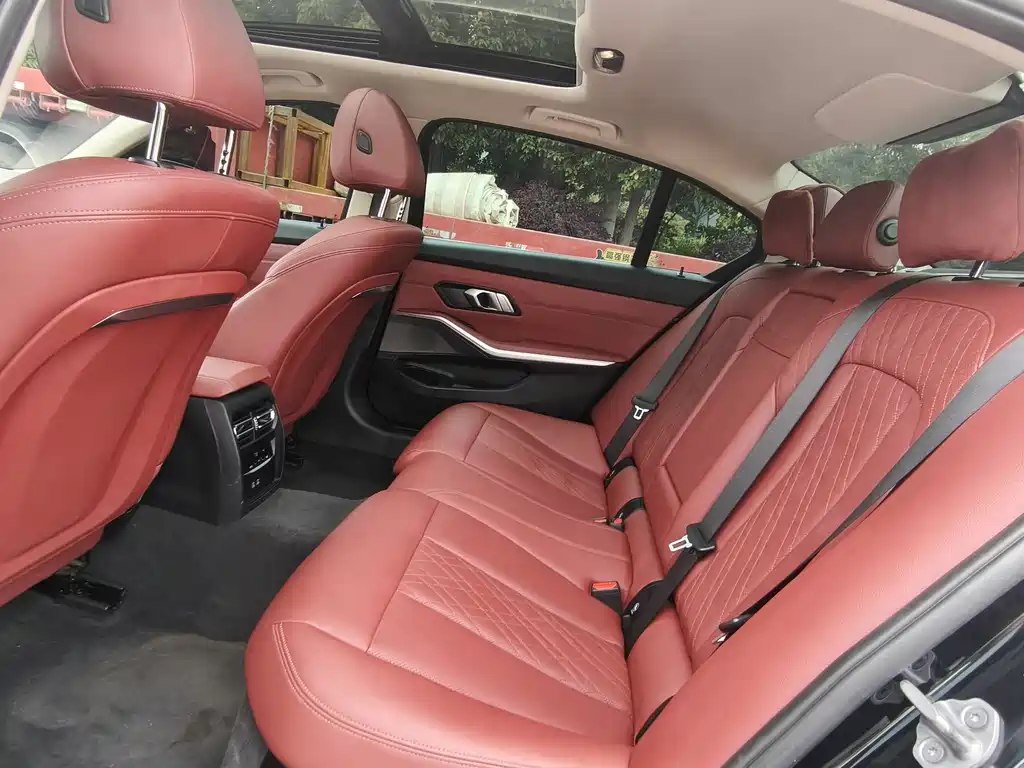 BMW 3 Series 325 Li M Sport Package