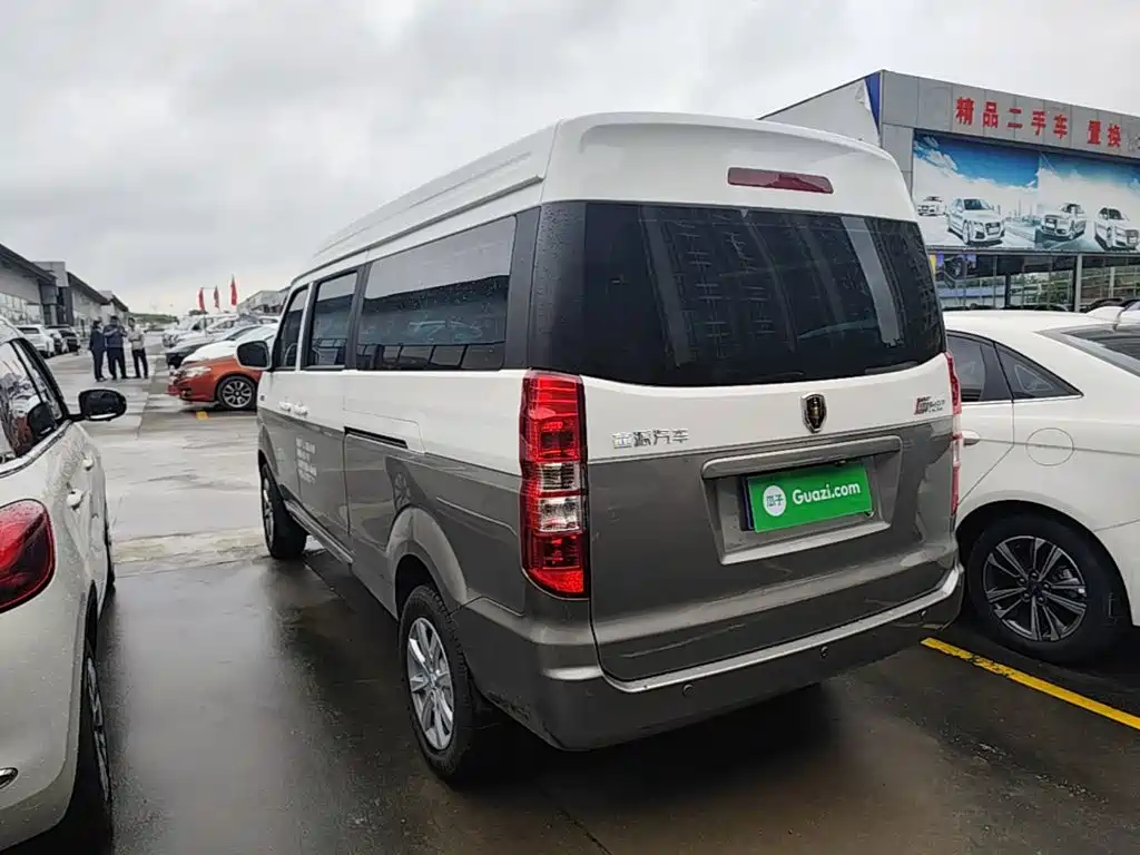 New Haishi X30 L 新海狮X30 L 2024款 财富版 客车 5/6/7座 前置空调