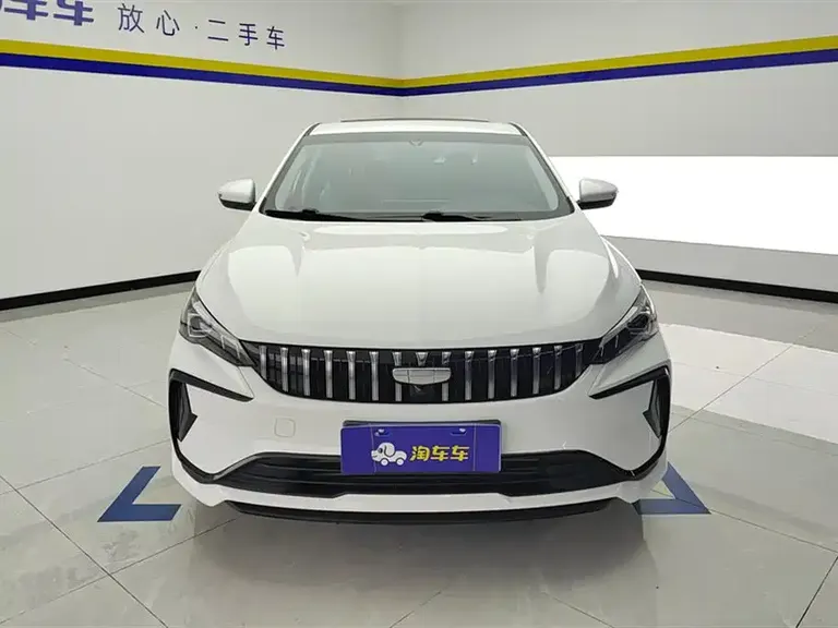 Geely Binrui Binrui COOL 1.5 T DCT Champion