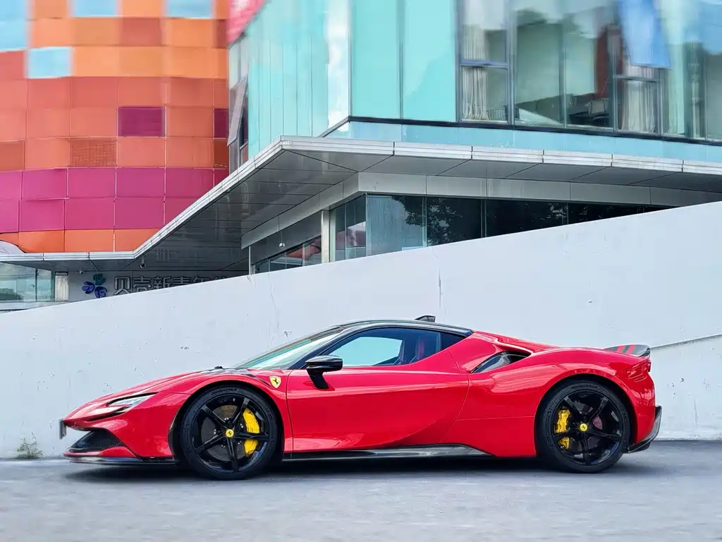 SF90 3.9 T V8 Stradale