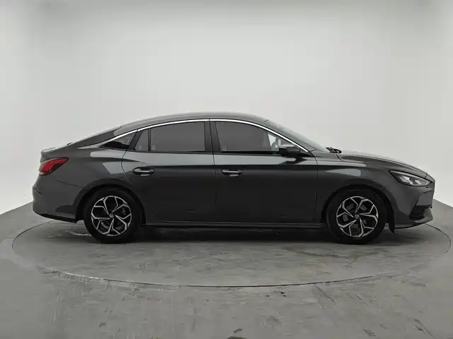 MG5 180 DVVT Manual Style