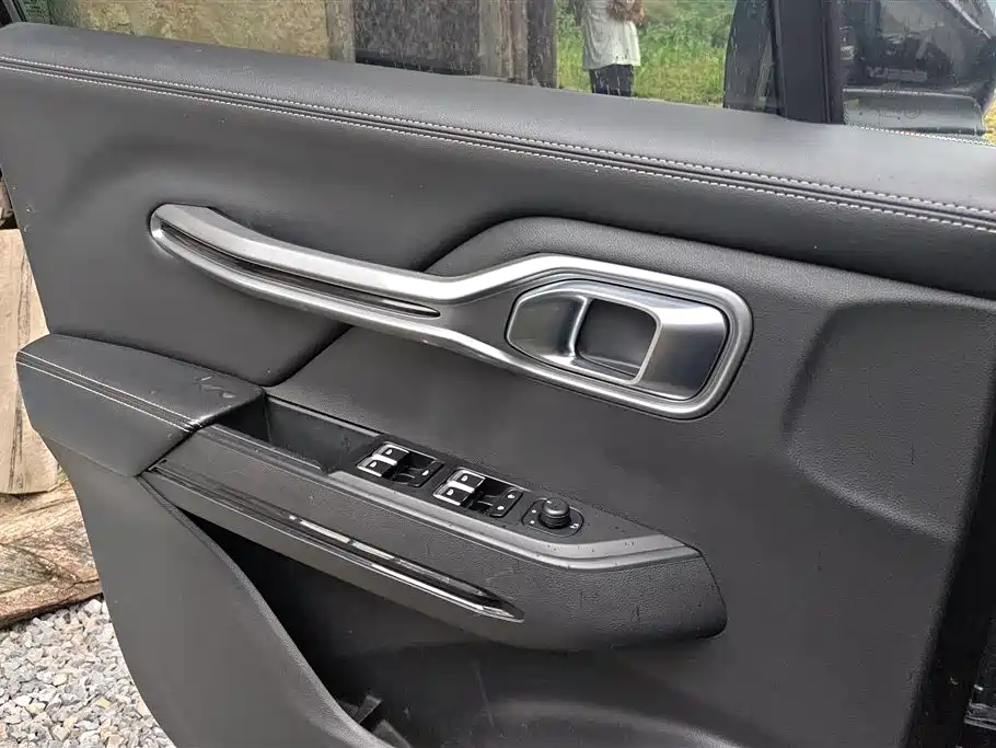 Haoyue 1.8 TD DCT Luxury 5-seat