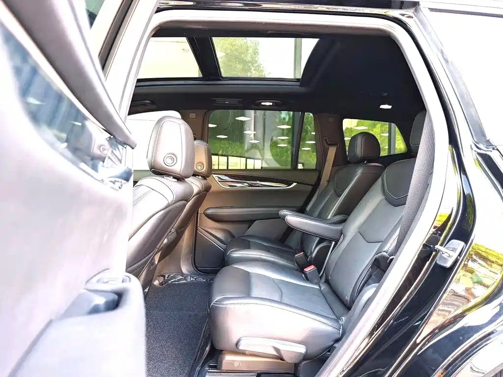 Cadillac XT6 28 T 7-seat 4 WD Style