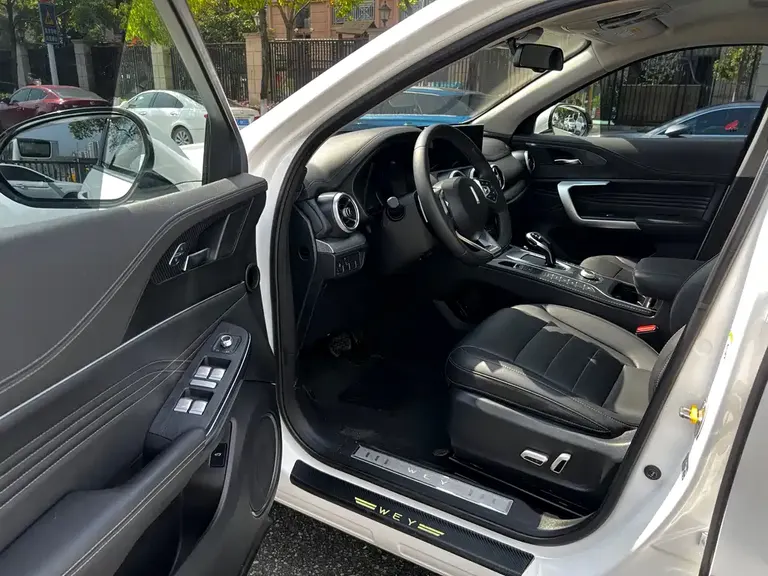 WEY VV5 魏牌 VV5 2021款 1.5 T 两驱潮先锋