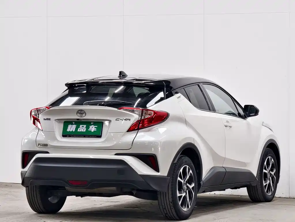 Toyota C-HR 丰田C-HR 2020款 2.0 L 舒适版