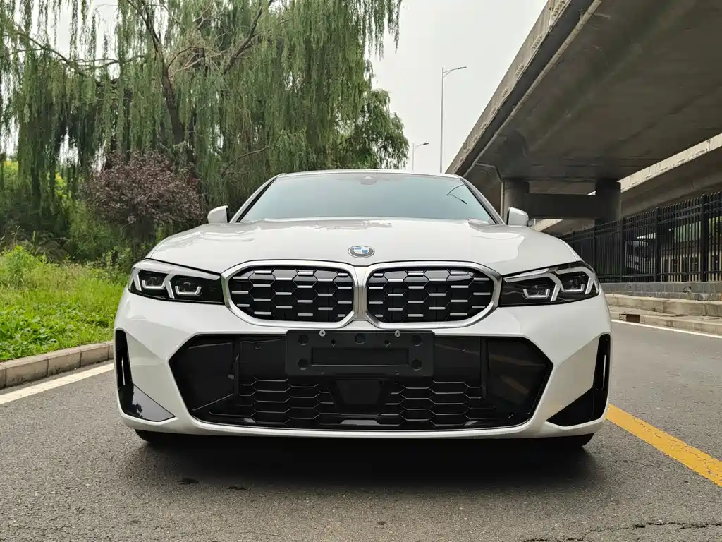 BMW 3 Series 325 Li M Sport Package