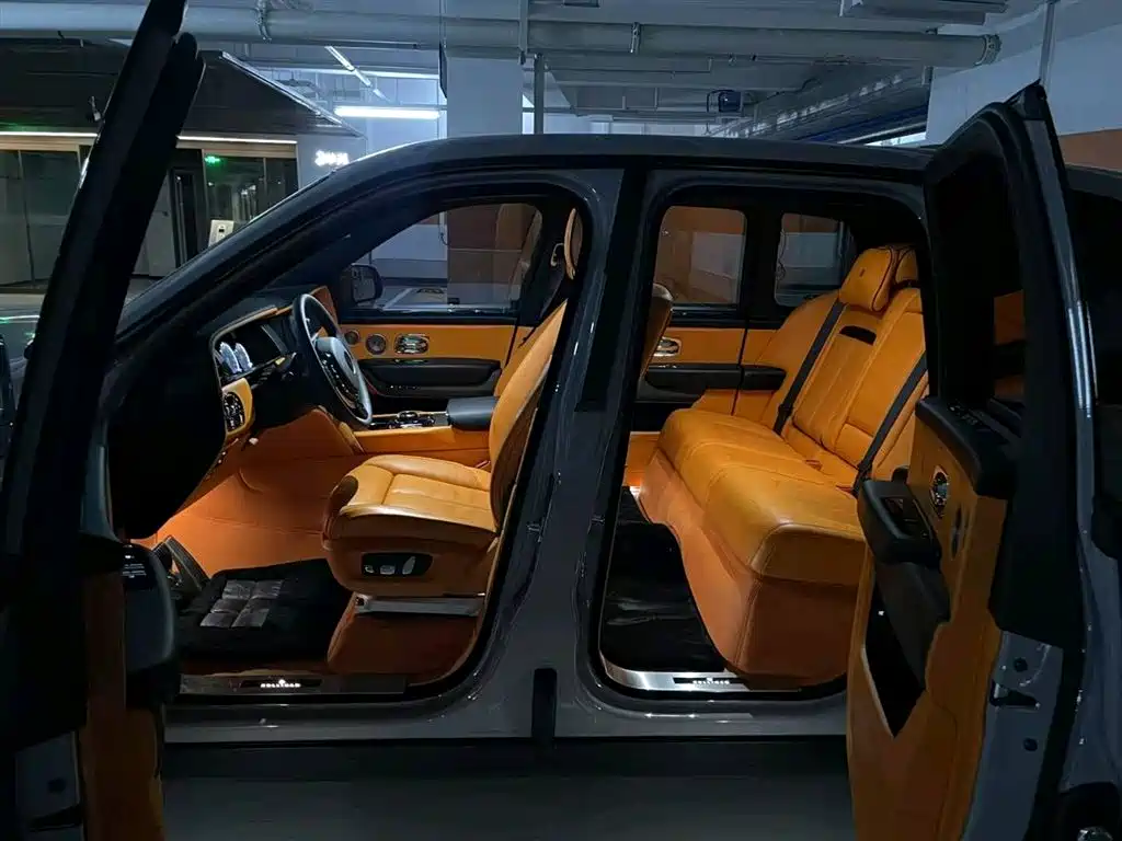 Cullinan 5-seat