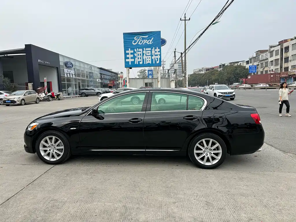 Lexus GS 300