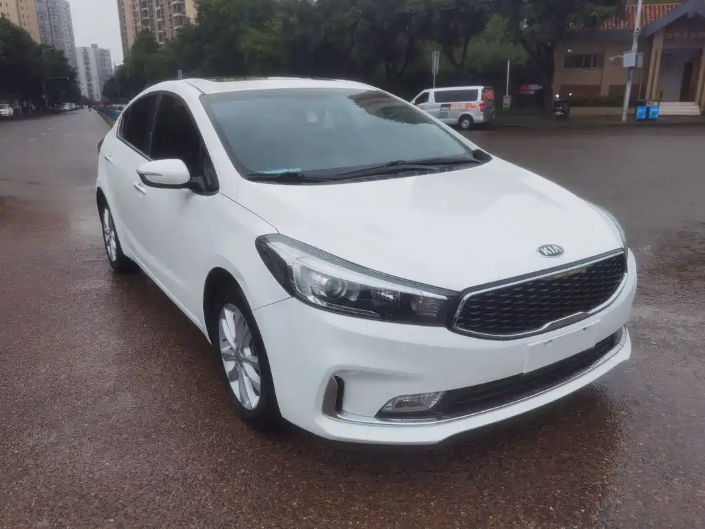 Kia K3 1.6 L Auto GLS