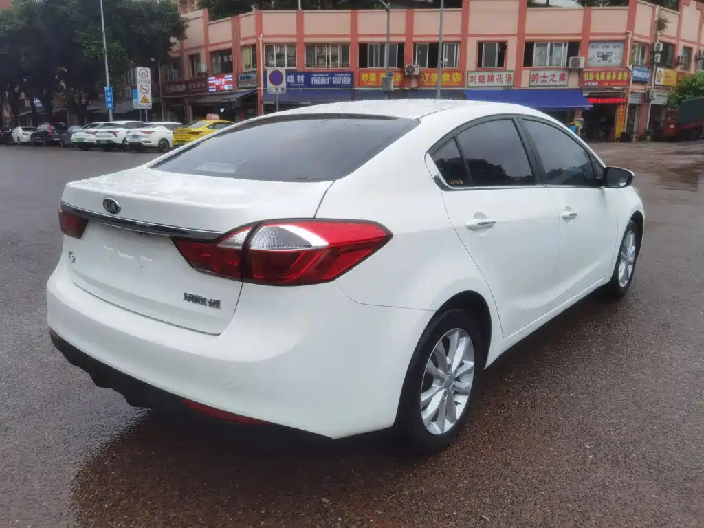 Kia K3 1.6 L Auto GLS