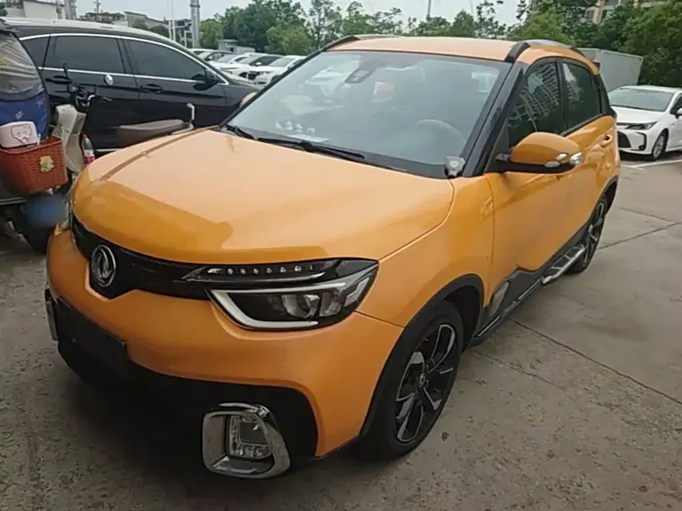 Dongfeng Fengshen AX4 东风风神AX4 2017款 1.4 T DCT潮尚型