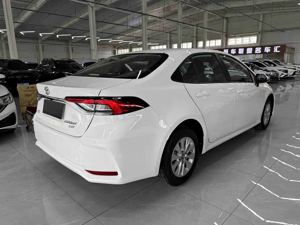Corolla 1.2 T Pioneer