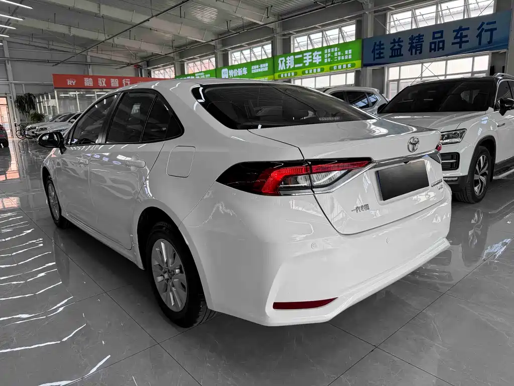 Corolla 1.2 T Pioneer