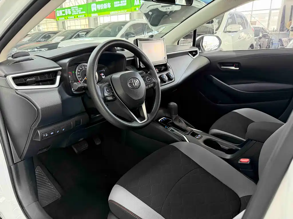 Corolla 1.2 T Pioneer