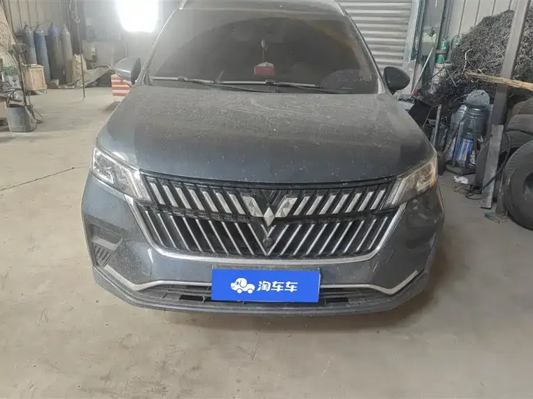 Wuling Jiachen 1.5 L Manual Joy Enjoyment Elite